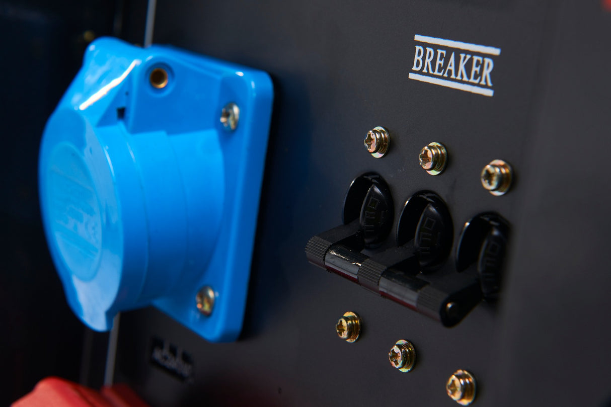 Warrior 6,9 kVA Silent Diesel Generator 3-phase ATS - SEV